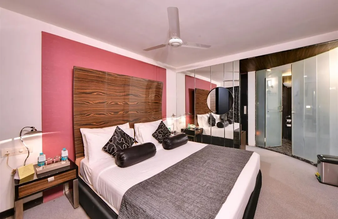 Hotel Atlantes Suites Near Igi Airport-1